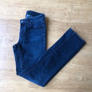 Jennifer Lopez straight leg jeans